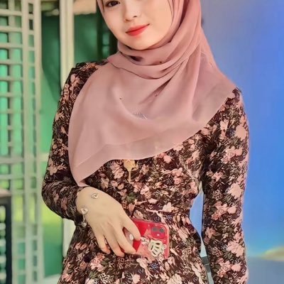 D_naseaa's profile picture