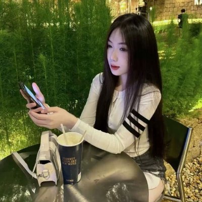 Myrosee669's profile picture