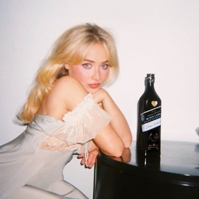 mia ᢉ𐭩's profile picture