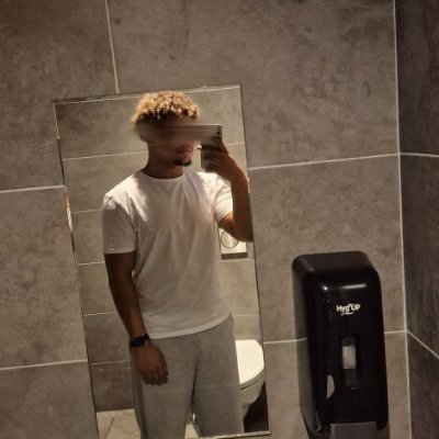 M ⭐️⭐️'s profile picture