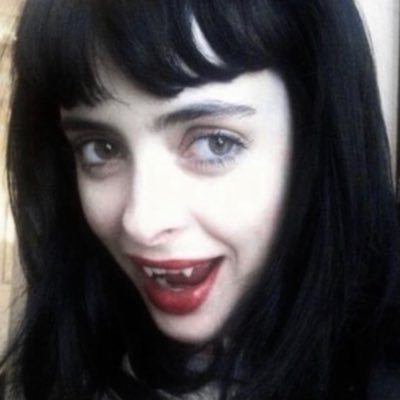 val ༒'s profile picture