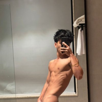 Ariyan12q1's profile picture