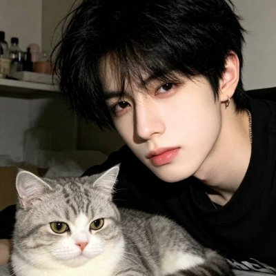 oikonomologos1's profile picture