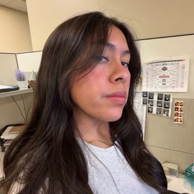 christtianaaa's profile picture