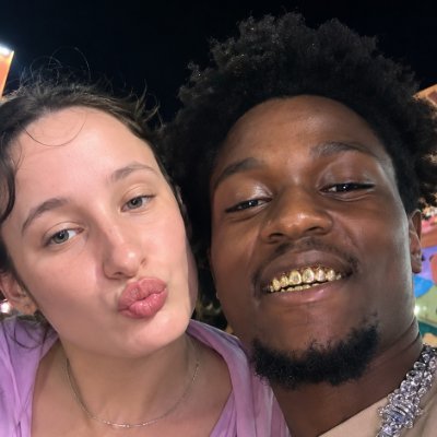 LuminousCouple's profile picture