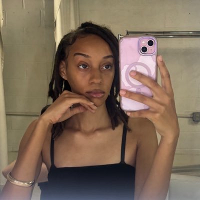 slimarella⭐️'s profile picture