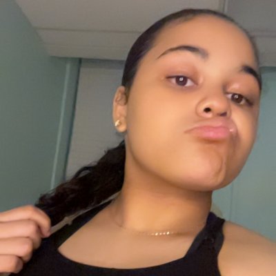 veronica♡'s profile picture
