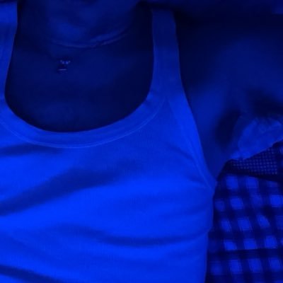 p · ⋆ 🌊🩻's profile picture