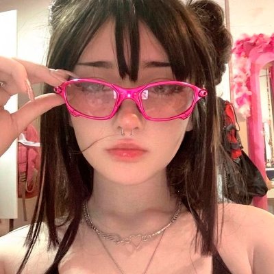 naughtysisx's profile picture