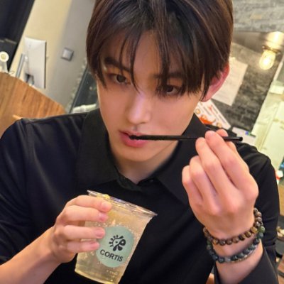 eomtan's profile picture