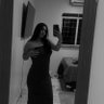 pode ficar em branco sim's profile picture