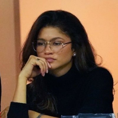 Parisᥫ᭡'s profile picture