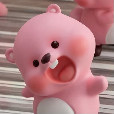 lucks4yves's profile picture