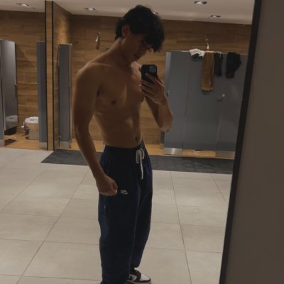 theyluv_jose8's profile picture