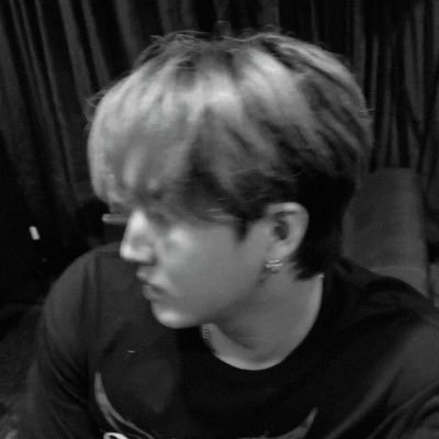 jully's profile picture