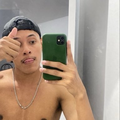 luizz's profile picture
