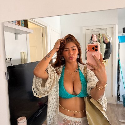 MiaxVibess's profile picture