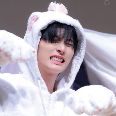 dee ❤︎ ഒ·˚ ihan lover's profile picture