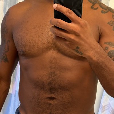 AliAdamos's profile picture