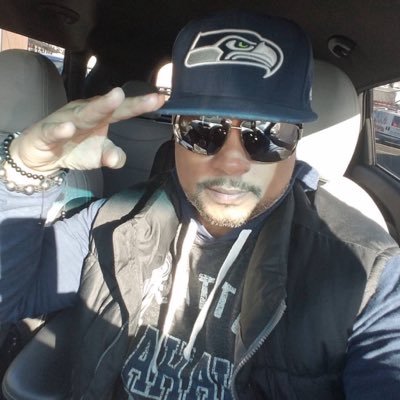 WavyNick's profile picture