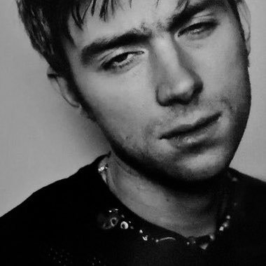 billie with the lights up!'s profile picture