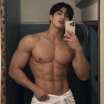 Hyunwoo 🇰🇷's profile picture