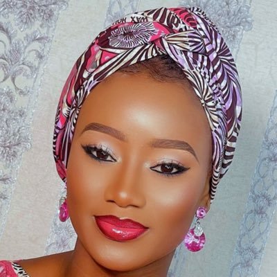 Hindatu___'s profile picture