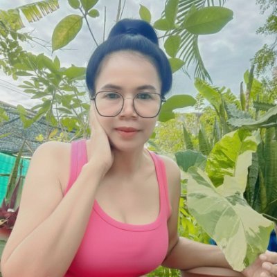 ป้าพร อายุแค่ตัวเลข's profile picture