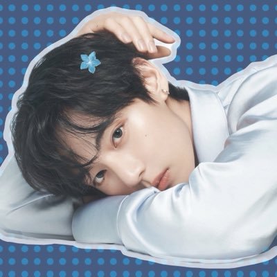 ρɾҽƚƚყ ☘︎'s profile picture