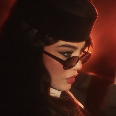 ZahraHw's profile picture