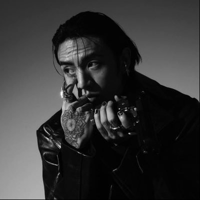 𝔞𝔯𝔬🕷️𝔦𝔰 𝔦𝔫 𝔞𝔳𝔞𝔩𝔬𝔫's profile picture