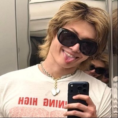 limfosi's profile picture