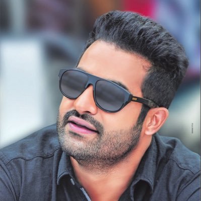 S U N N Y's profile picture
