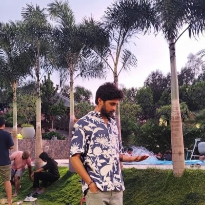 Dr. 𝓐𝓫𝓱𝓲𝓼𝓱𝓮𝓴 Redz's profile picture