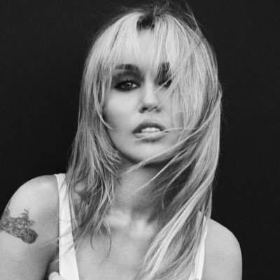 mileyrevobr's profile picture