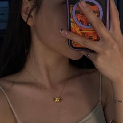 aili_r79348's profile picture