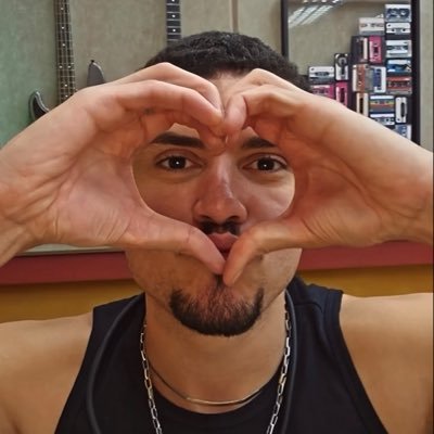 uaistilessx's profile picture
