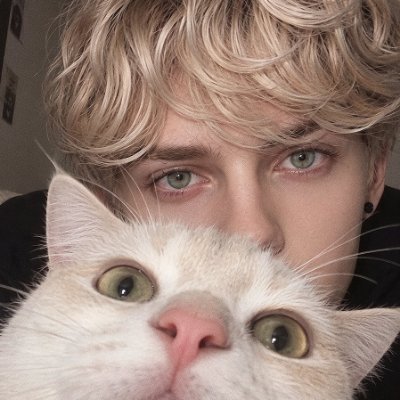 Joshua🌿's profile picture