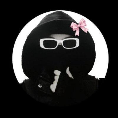 𝒎.'s profile picture