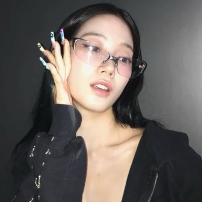 fimszuha's profile picture