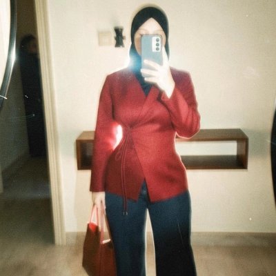 زهَراء's profile picture