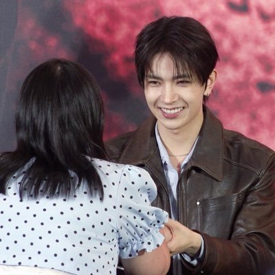 ไผ่รักทงเฮกับฮีซึงเหมือนควายตัวนึง ♡'s profile picture