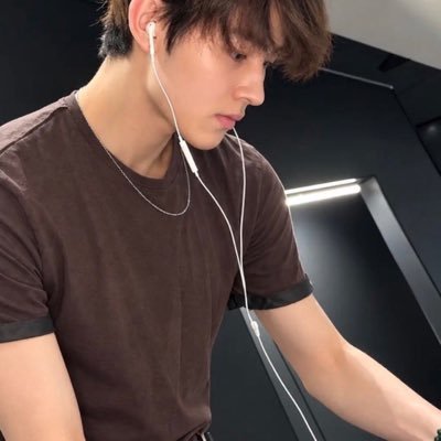 hobieom's profile picture