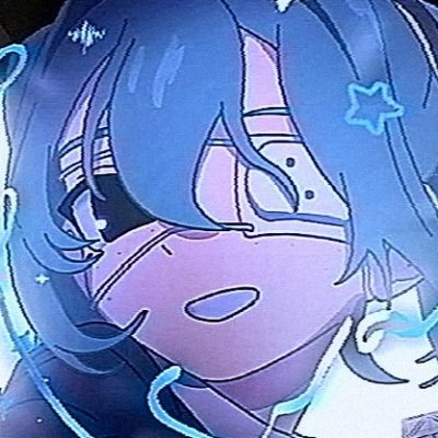 OOWhira's profile picture