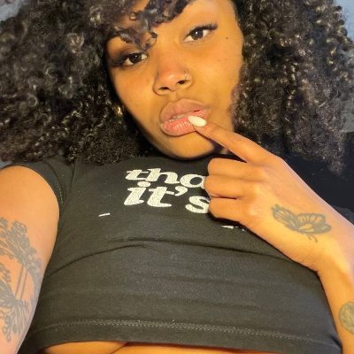 AyenurBeregqec's profile picture