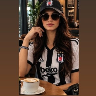 Zeyno 1903🖤🤍's profile picture