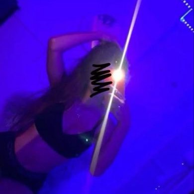 wetxany's profile picture