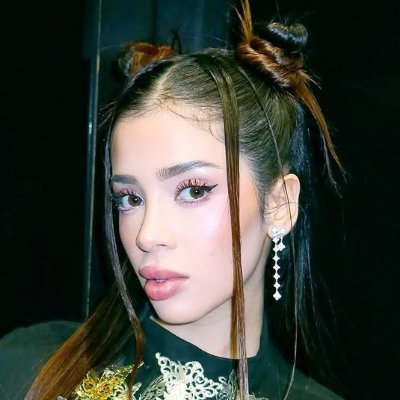 This is Katteyes's profile picture