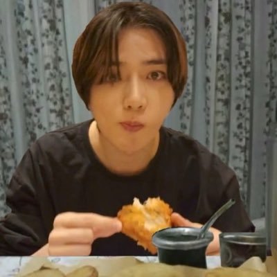 ori 24/10's profile picture