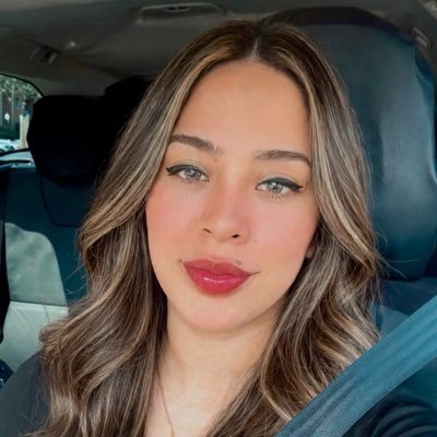 AronetteMencia's profile picture